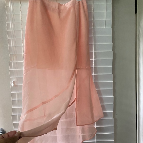 Beautiful Long/Mini Fitted/Flowing Skirt! Sz~S~NWT~Francesca’s - Picture 5 of 10